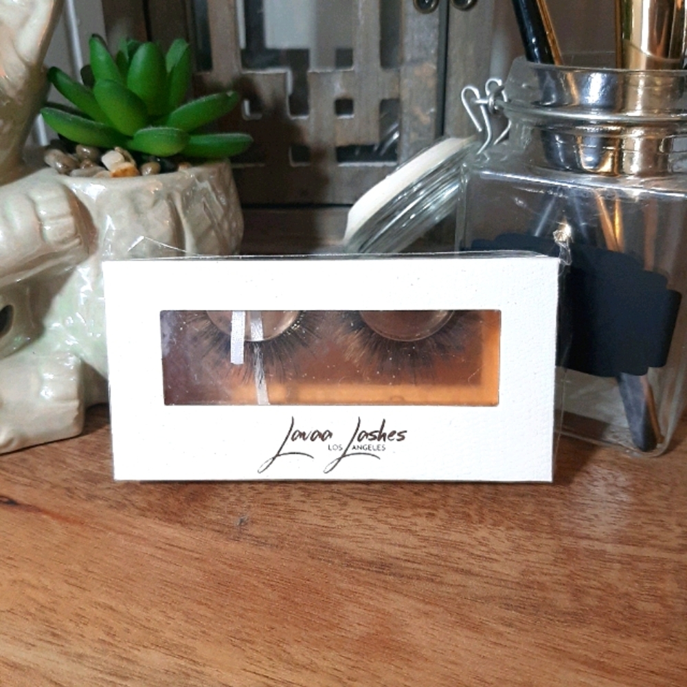 Lava Lashes Premium Mink Eyelashes